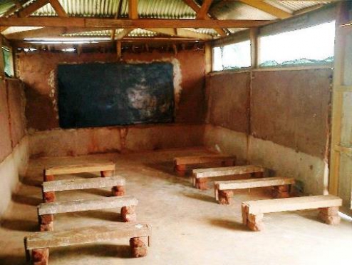 SADR überlässt uns Gebäude zur Nutzung als temporäre Klassenzimmer